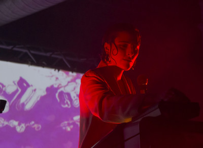 Image for Aliens are temporary – a mutating tale