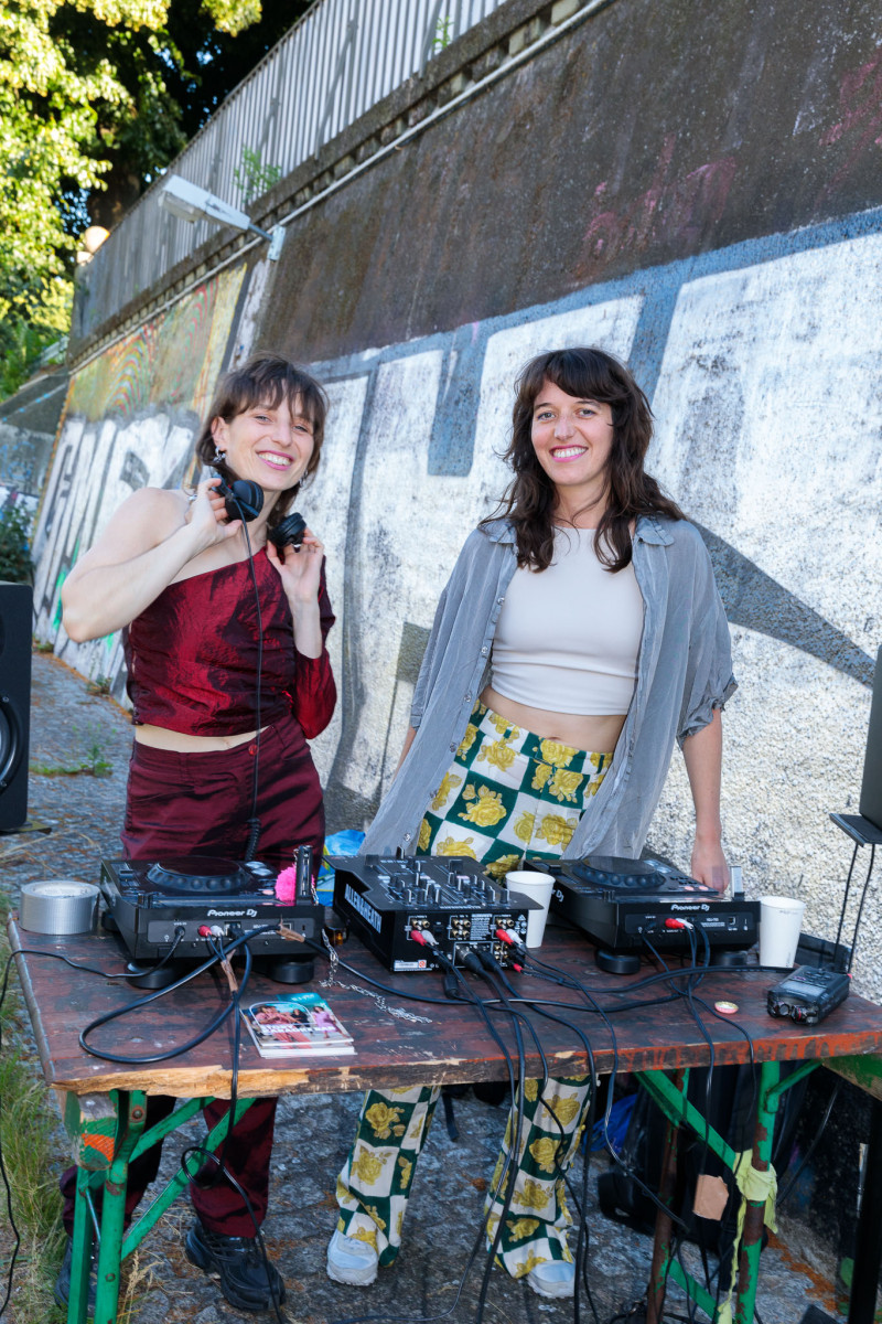 Image for meet me being private